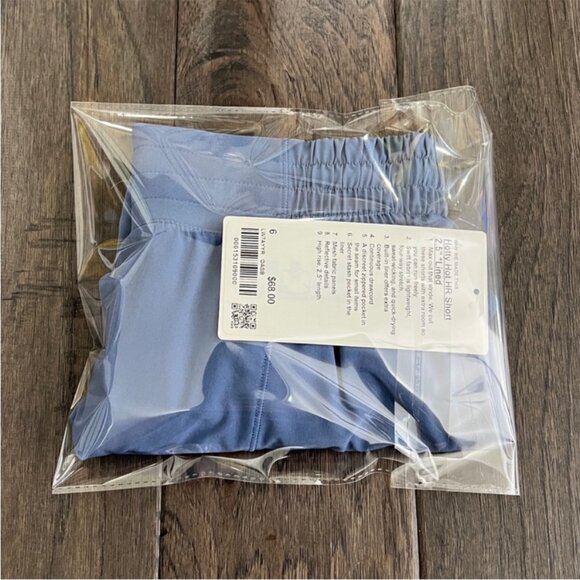 Lululemon NWT Hotty Hot High-Rise Lined Short 2.5" Oasis Blue NWT - Picture 8 of 8
